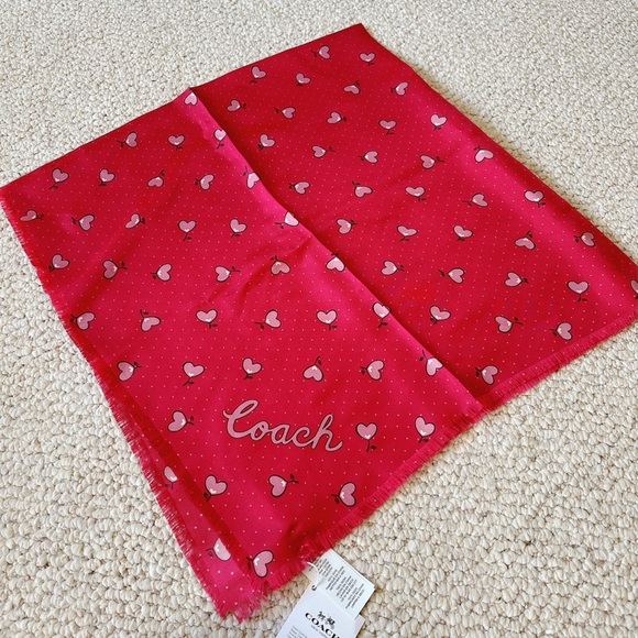 💯 NEW- Coach square silk scarf - RED - Picture 1 of 10